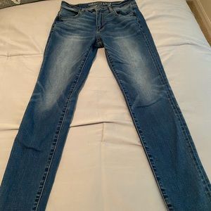 American Eagle High Waist Jeans